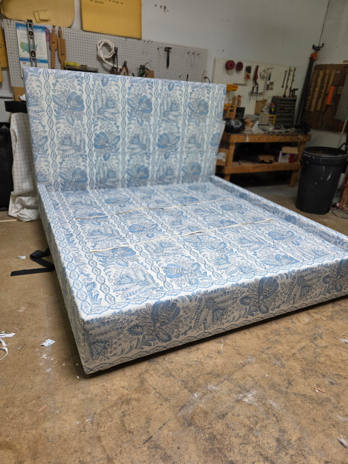 uuid=19346571 12df 4c43 a857 6146ce5027a6&code=001&library=3&type=1&mode=1&loc=true&cap=true